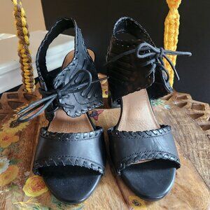 Restricted Peep Toe Sandals w/Lace Up Leather Design